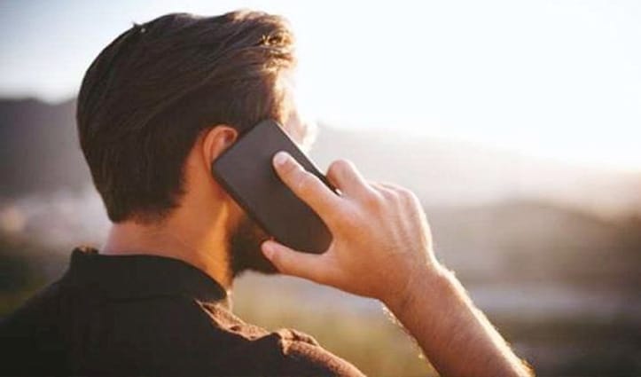 मध्यप्रदेश में 5 साल में तीसरी बार बदले पटवारियों के नंबर, किसान नहीं कर पा रहे संपर्क 1 mobile