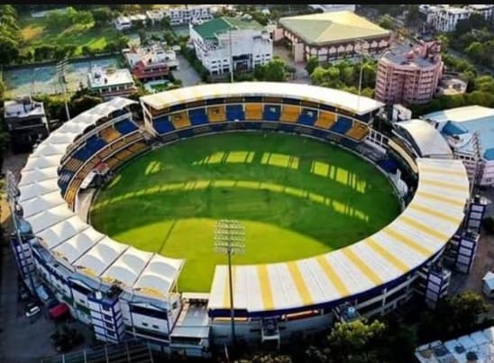 इंदौर एक बार फिर क्रिकेट के वैश्विक मंच पर अपनी मौजूदगी दर्ज कराने को हुआ तैयार, भारत–न्यूज़ीलैंड का होगा मुकाबला 1 holkar stedium indore 1749925151 1